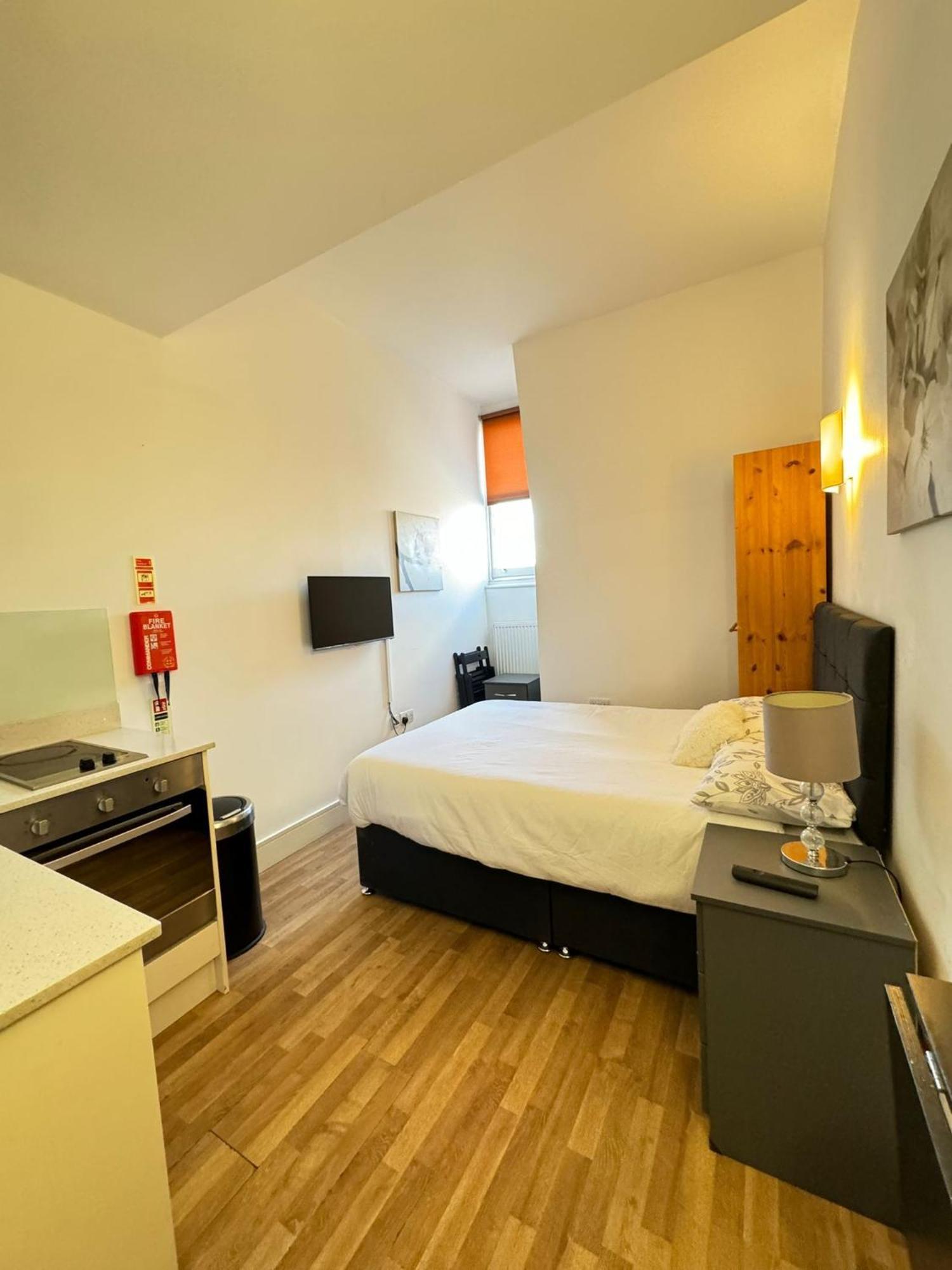 Clarges- Hsk Suites London Exterior foto