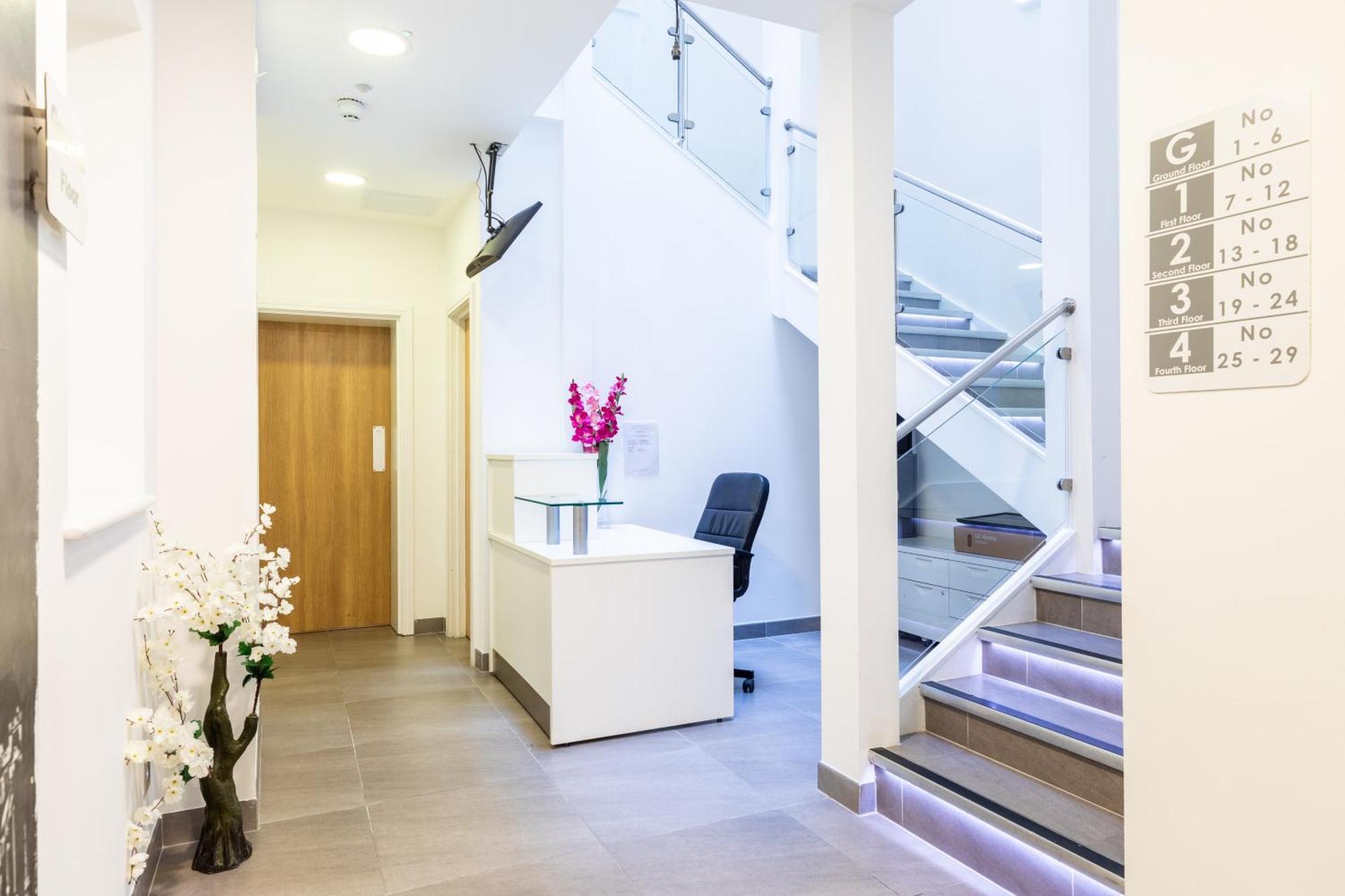 Clarges- Hsk Suites London Exterior foto