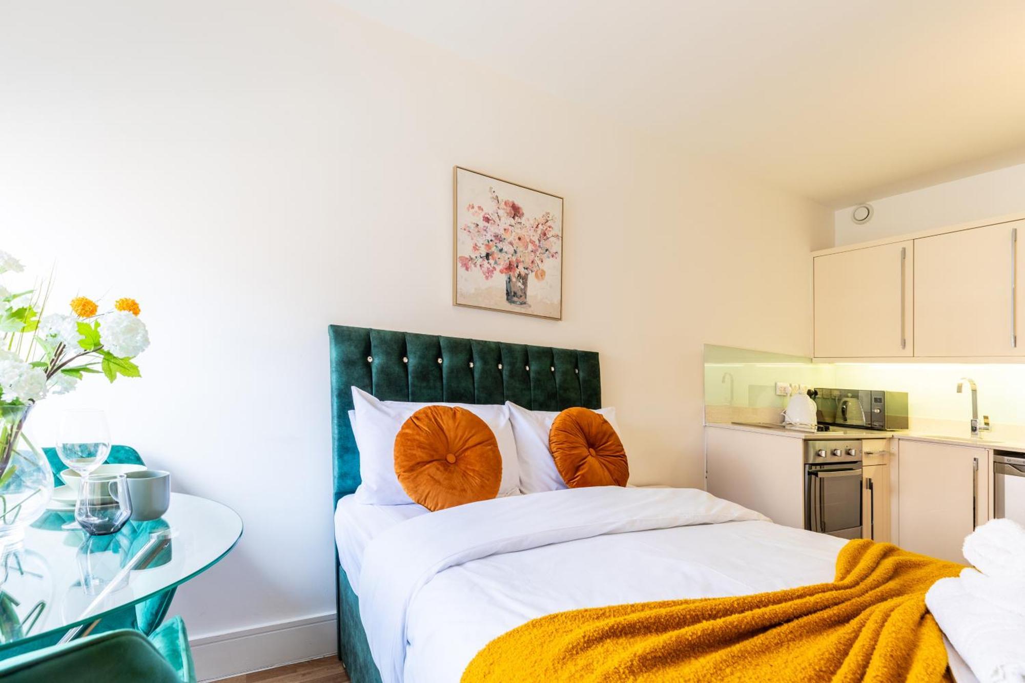 Clarges- Hsk Suites London Exterior foto